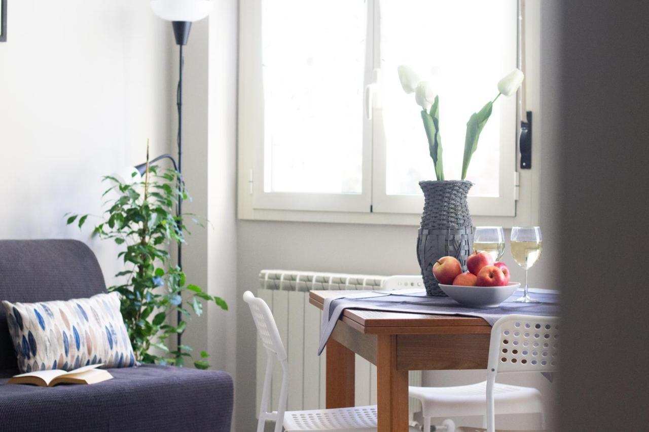 Happy Home Saronno Bagian luar foto