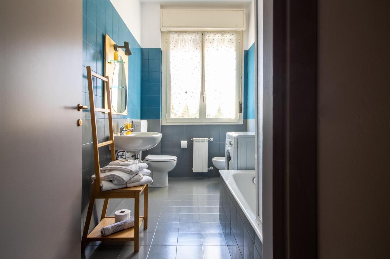 Happy Home Saronno Bagian luar foto